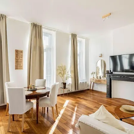Luxueux appart proche de gare du Midi, à côté du Centre Ville Bruxelas Exterior foto